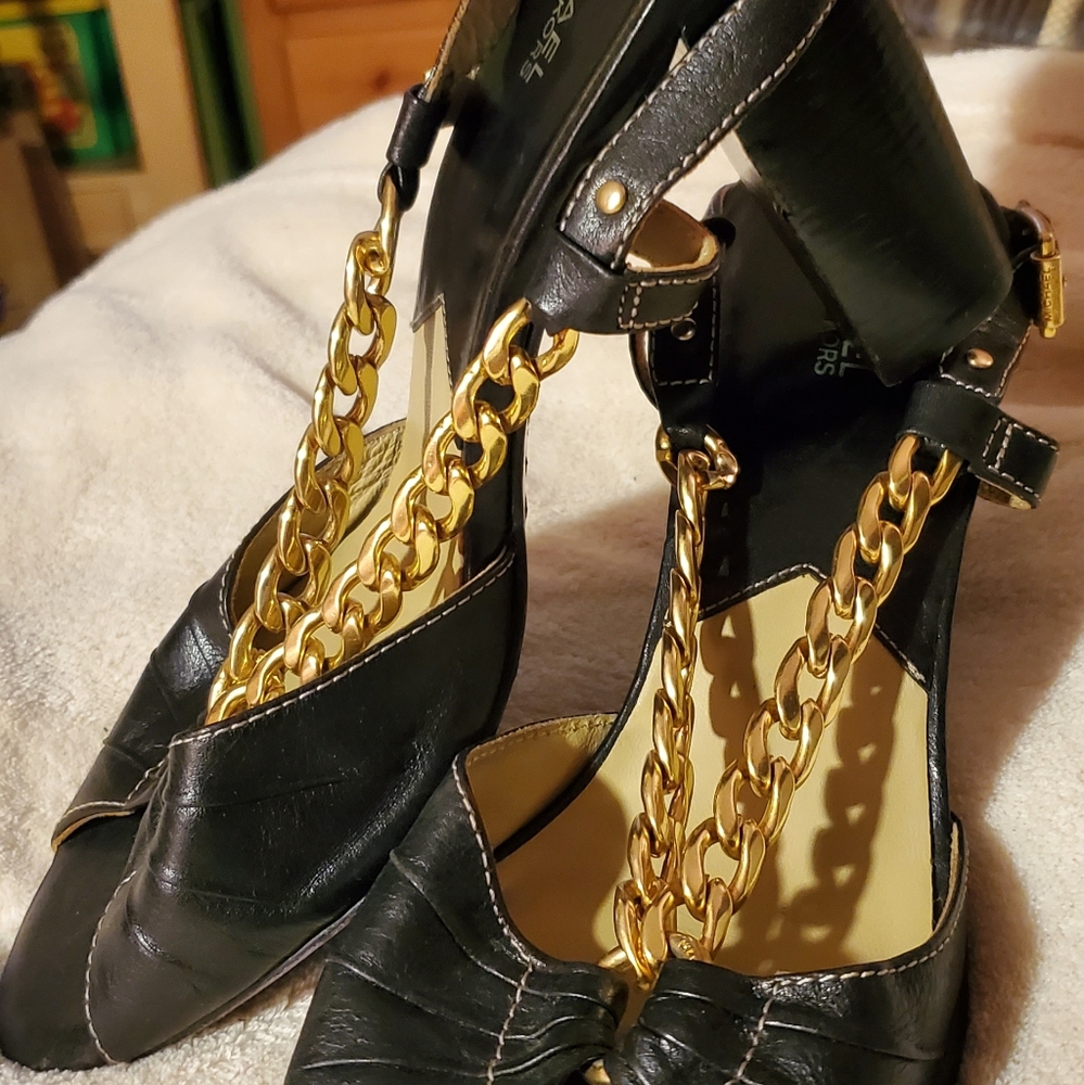 Michael Kors dress sandal shoe